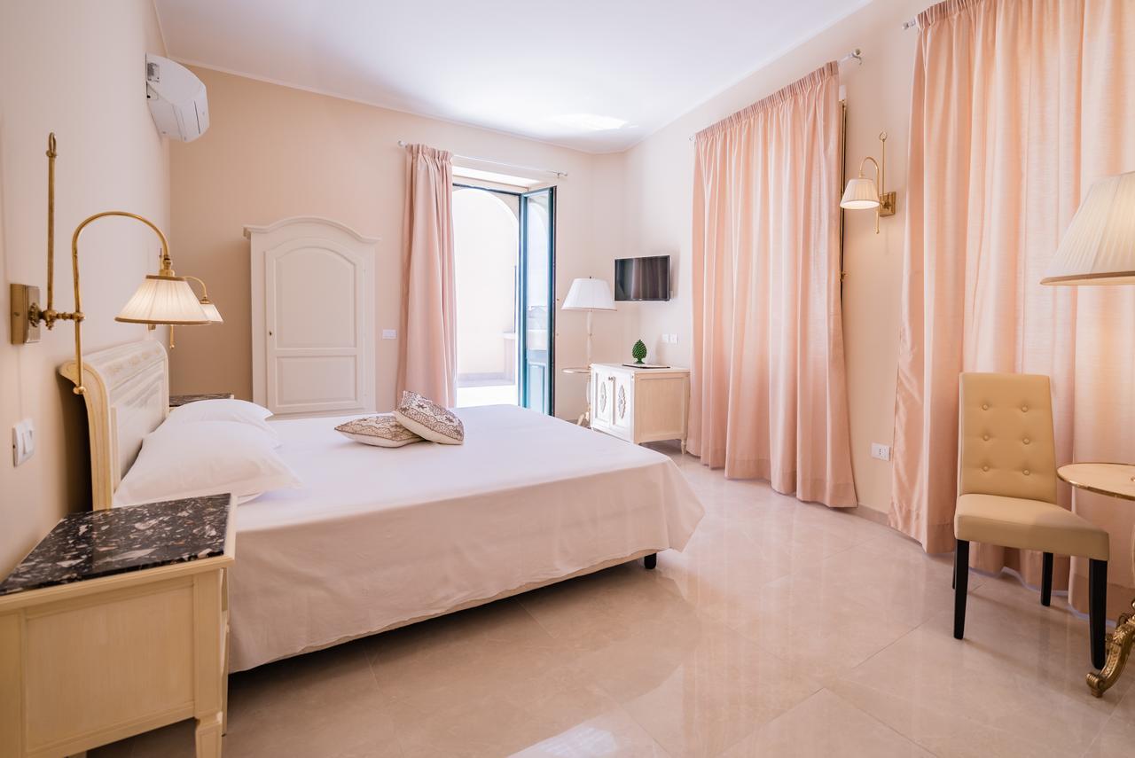 Hotel Casa Adele Таормина Экстерьер фото